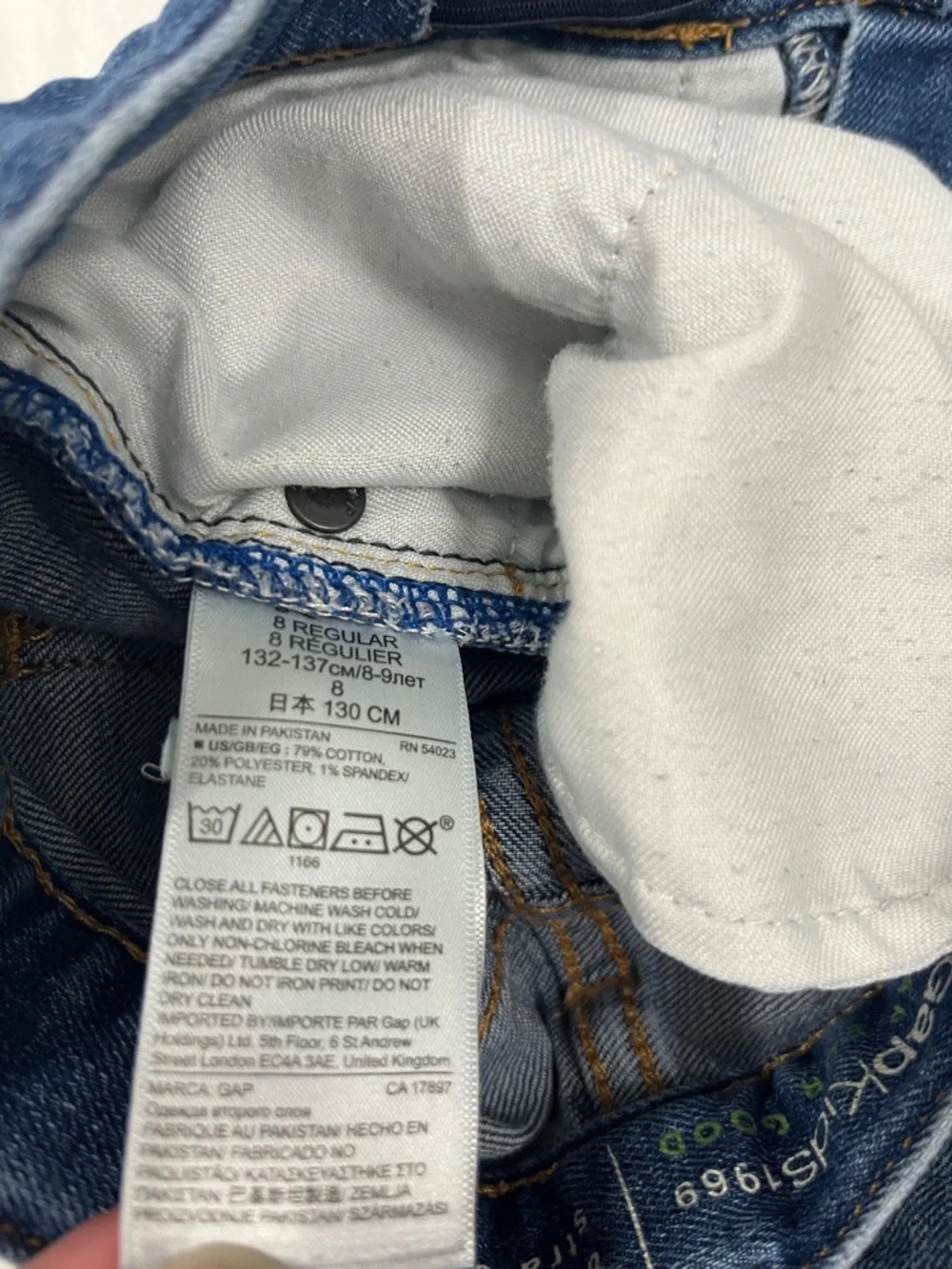 Girls Gap Classic Midwash Blue Straight Jeans Size 8 slide‎ closure
